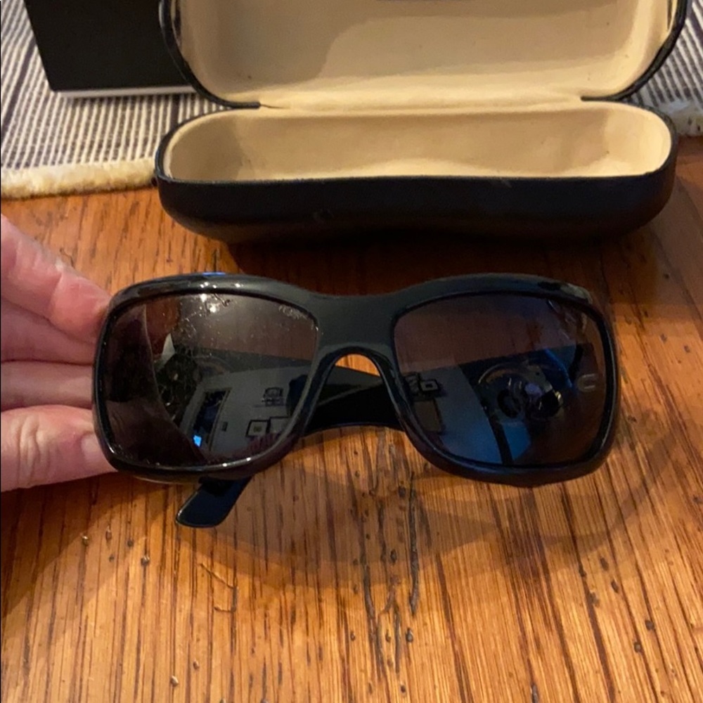 Authentic Chanel Sunglasses - Picture 7 of 10